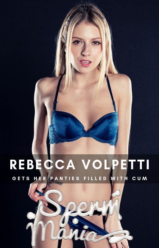 Alice Redlips 张开伴游女郎进行免费性爱